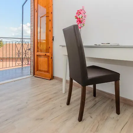 Verbena+ramelino Appartement *